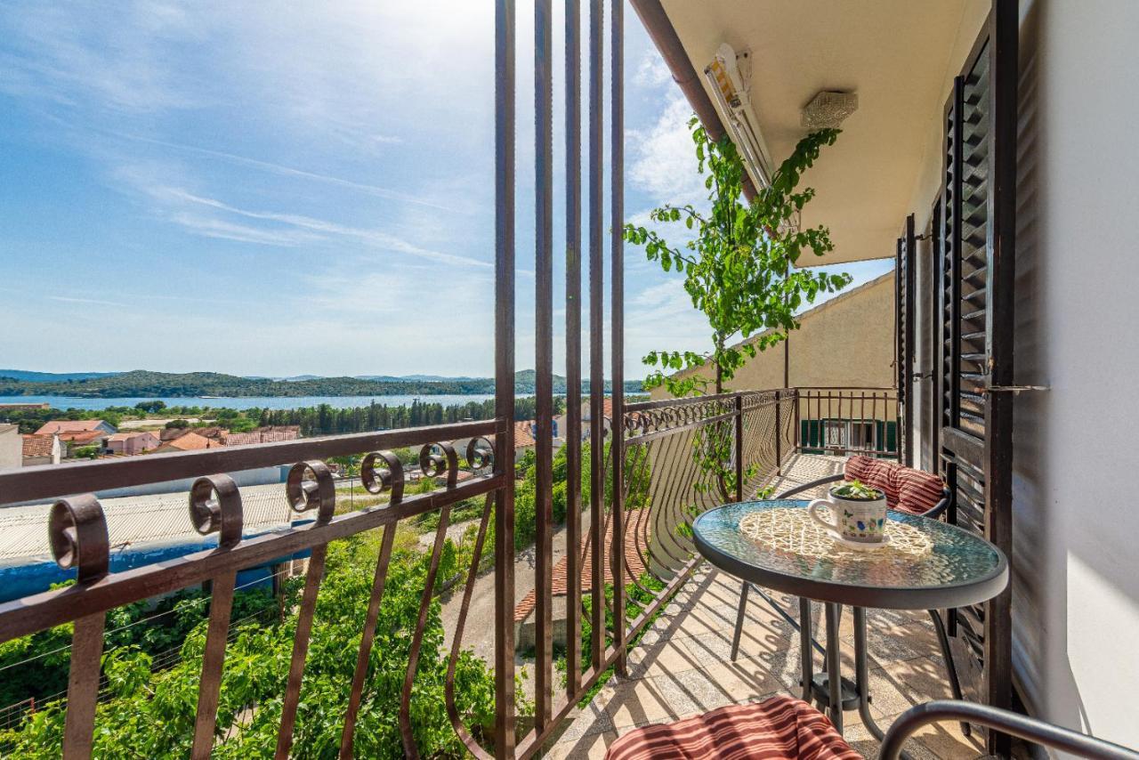 Apartments Dida Frane In Šibenik Kültér fotó